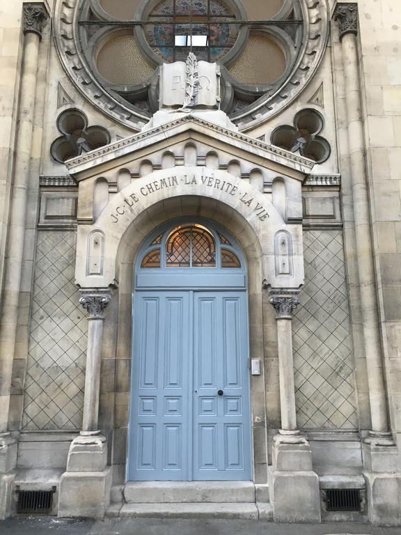 Gite Le Temple - Appart Hotel Verdun-sur-Meuse Esterno foto